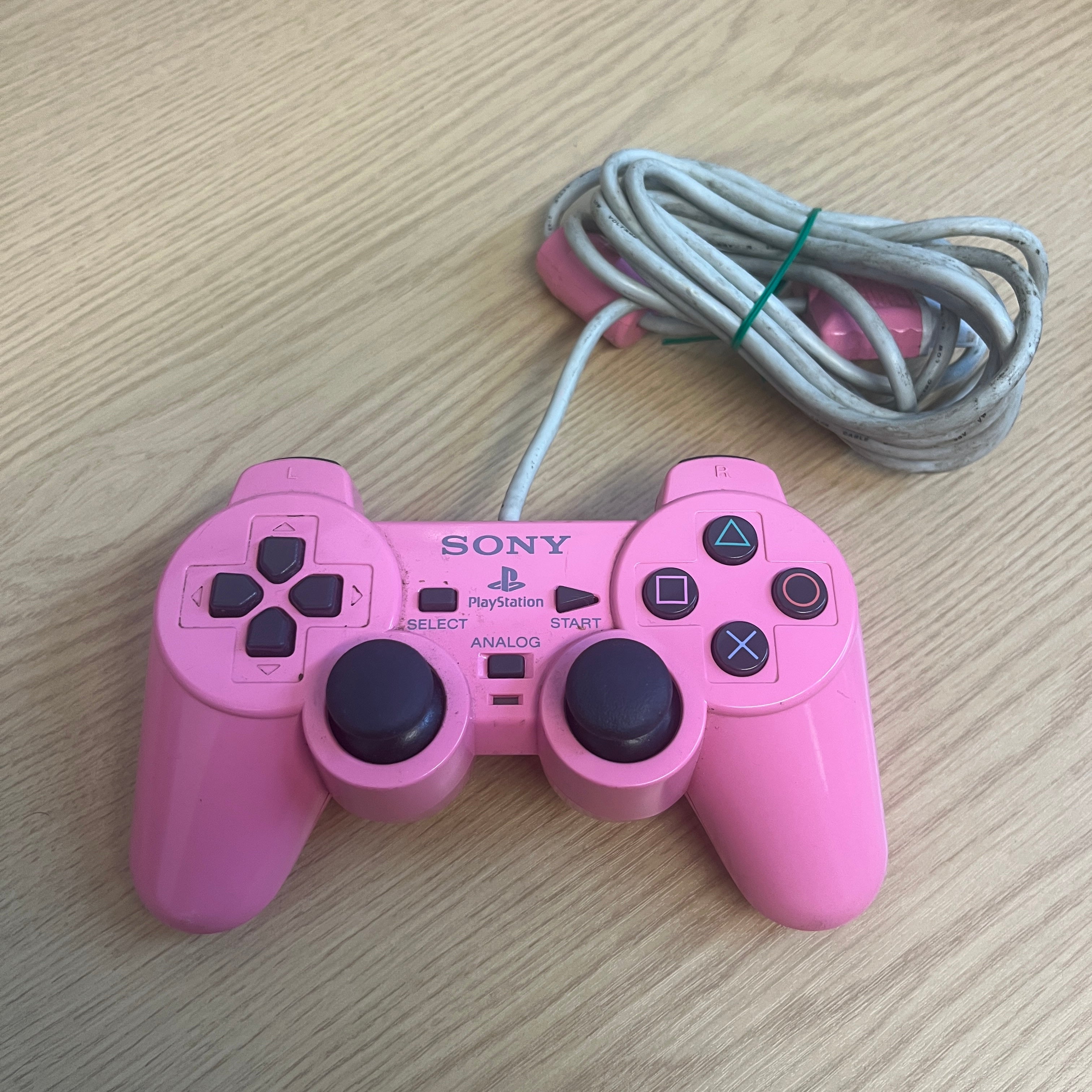 Official DualShock Controller (Pink) Sony PS2 Official DualShock Controller (Pink) Sony PS2